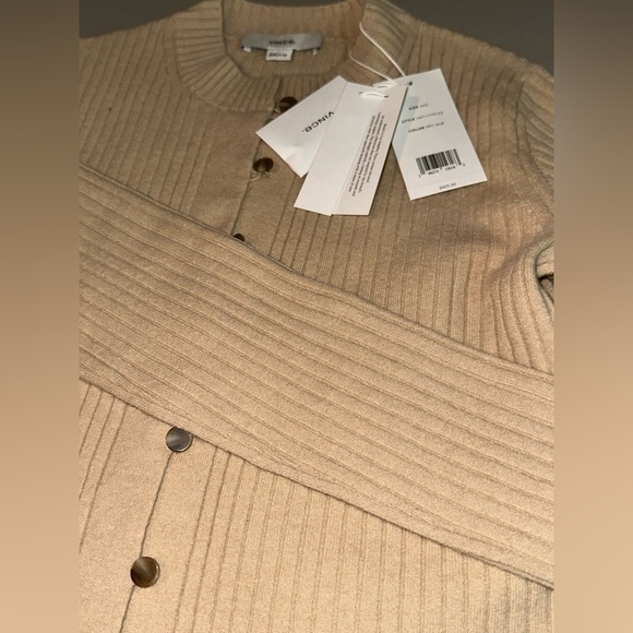 Vince Ribbed Button-Front Cardigan - Picture 5 of 11